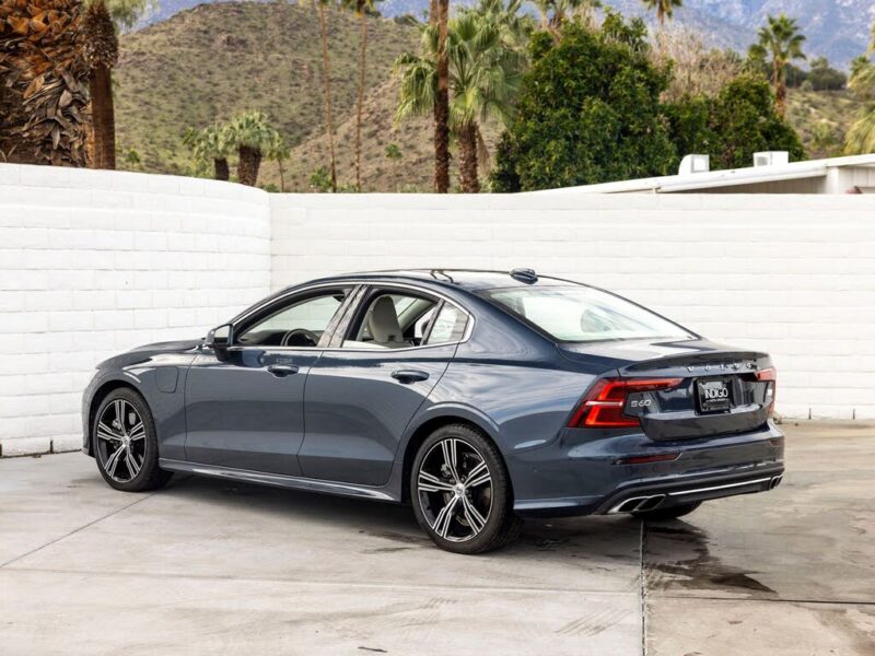 The Opportunity Most Dealerships Miss While Holding Inventory
